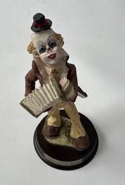 Amoretto Clown Playing Accordion 7.25" Collectible Figurine Collector's Edition